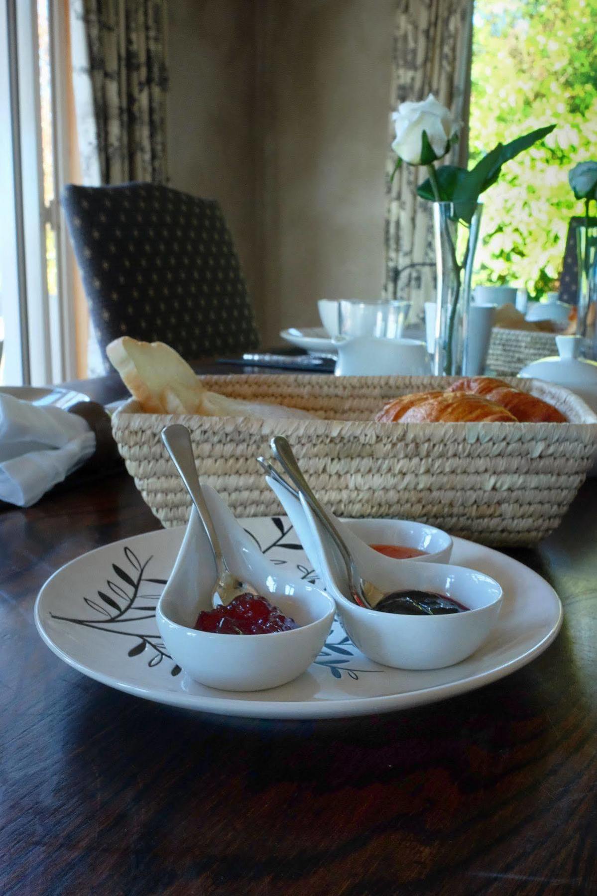 Tauhara Sunrise Lodge Таупо Экстерьер фото